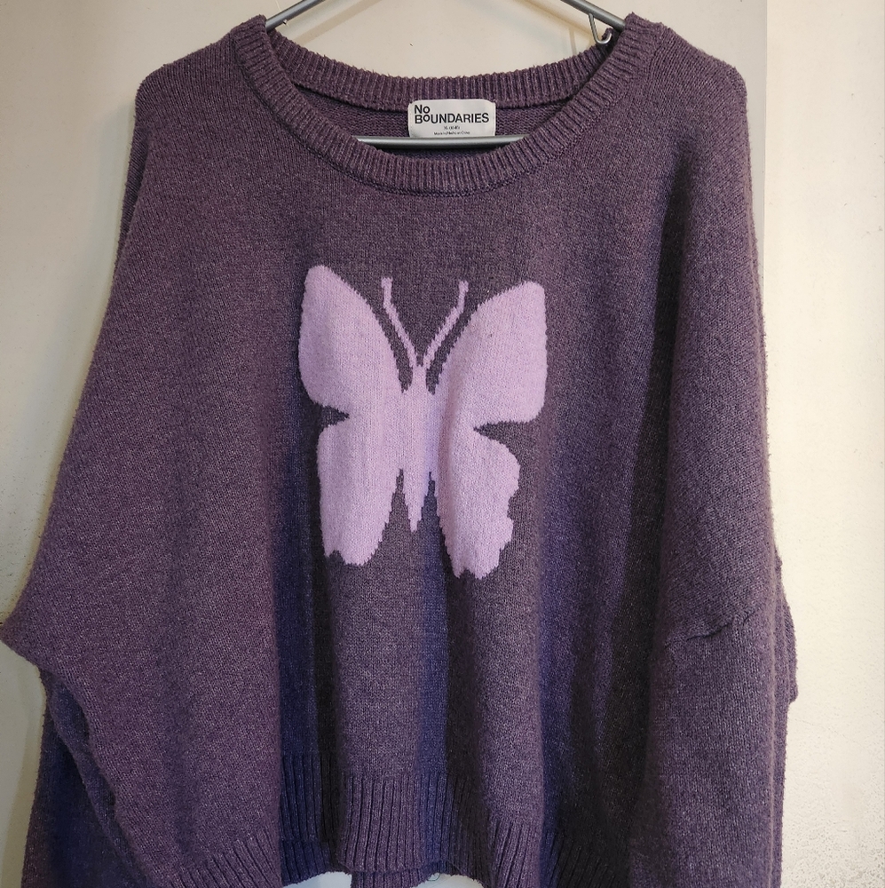 No Boundaries purple sweatshirt